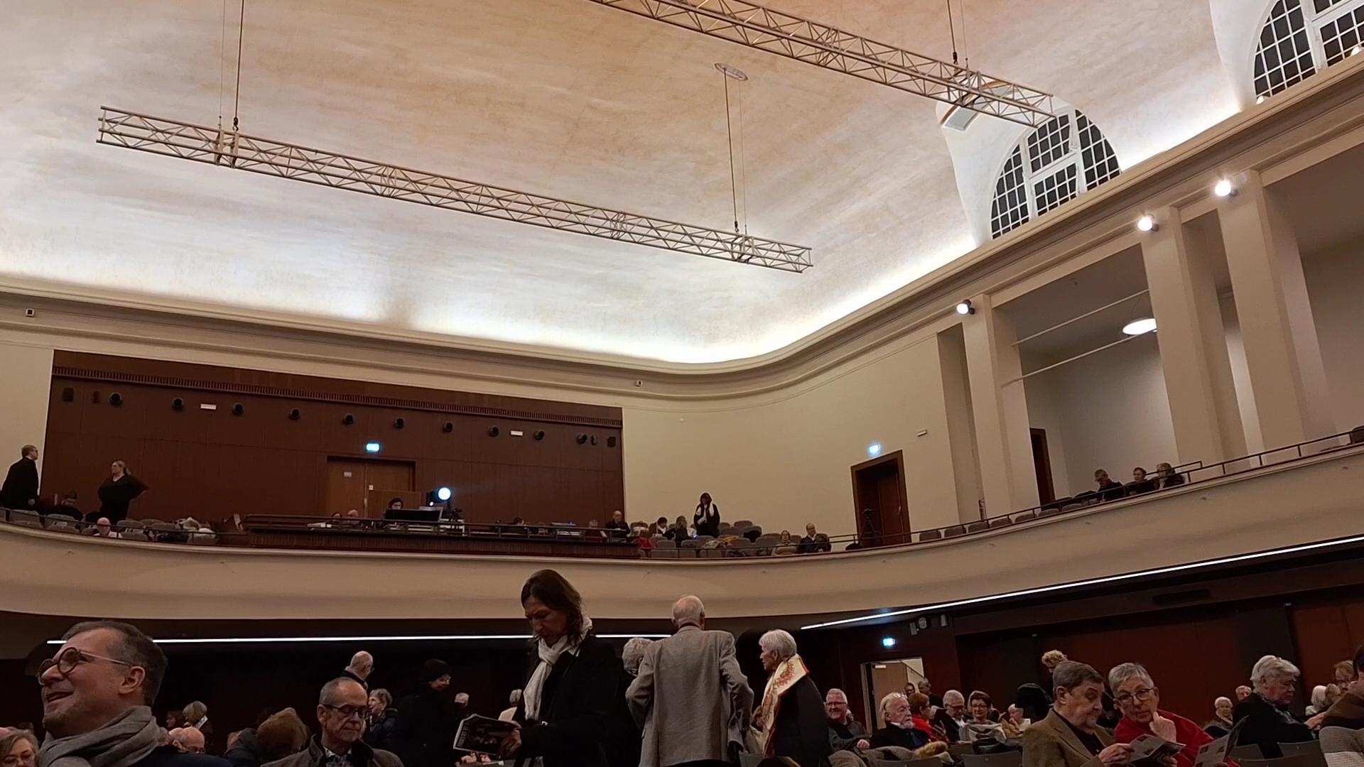 Palais des Fetes - Photo 3